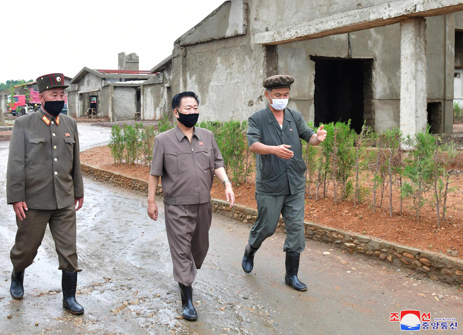 Choe Ryong Hae Inspects Kwangchon Chicken Farm under Construction