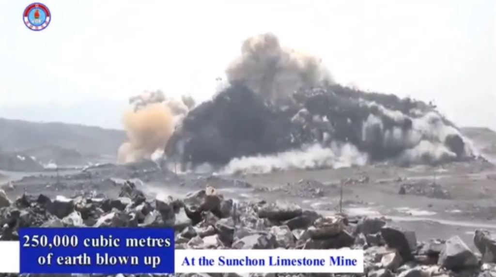 Video: 250,000 Cubic Meters of Earth Blown Up