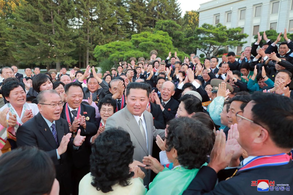 General Secretary Kim Jong Un Congratulates Labour Innovators and Meritorious Persons
