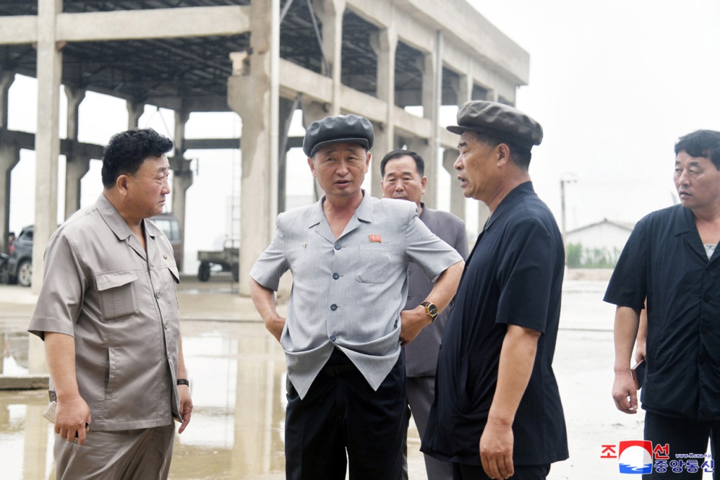 Premier Kim Tok Hun Makes Field Survey of Several Sectors