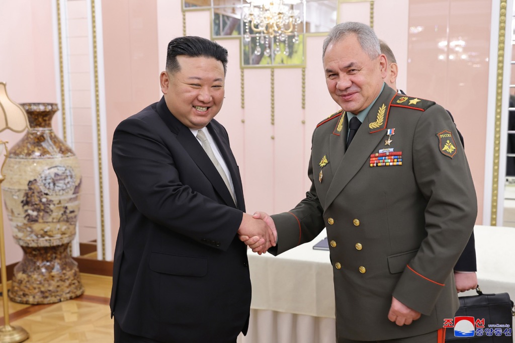 President Kim Jong Un Receives Russian Defence Minister